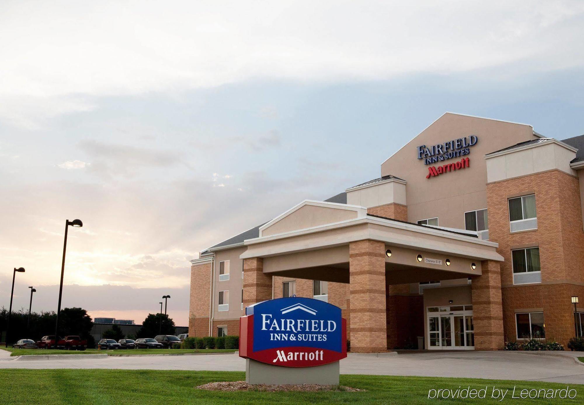 Fairfield Inn & Suites Des Moines West Запад Де Мойн Экстерьер фото